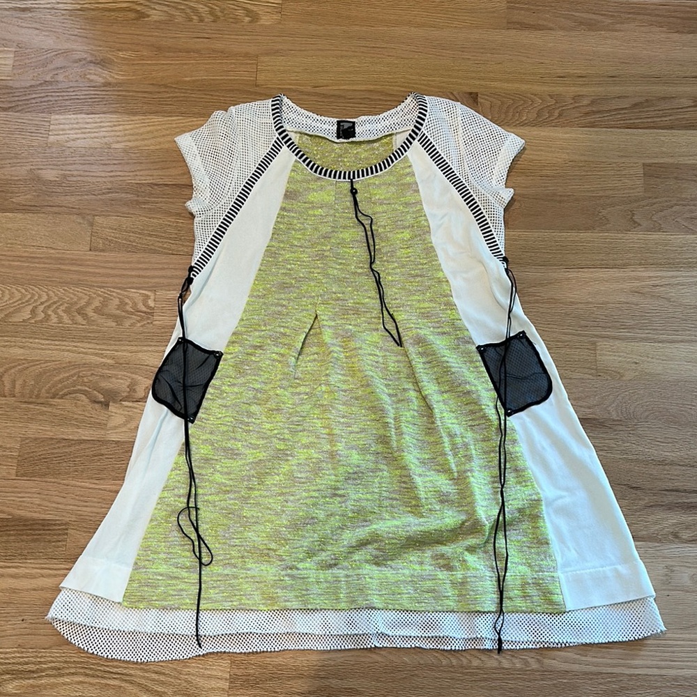 Yellow and White Short Sleeve Dress with Black Accents